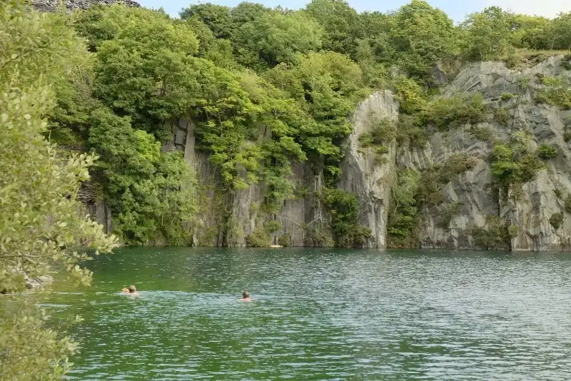 Dorothea Quarry lake view